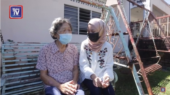 Rohana Abdullah dan Chee Hoi Lan