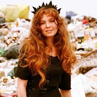 Maria la del Barrio, atau terjemahan dalam bahasa Indonesia Maria Cinta yang Hilang, mengisahkan Maria Hernandez, gadis lugu yang tinggal bersama ibunya dan hidup dalam kemiskinan. Setelah sang ibu meninggal dia bekerja dan tinggal di rumah pria kaya raya. Ia lalu bertemu dengan anak pria tersebut dan jatuh cinta. Foto: Istimewa