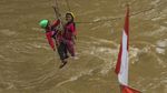 Uji Adrenalin Lompat dari Jembatan di Depok, Berani Nggak?