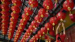 Vihara di Pondok Cabe Sudah Berhias Lampion