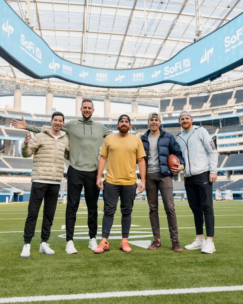 10 Youtuber dengan Pendapatan Tertinggi pada 2021