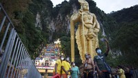  Digelar di tengah pandemi COVID-19, festival Thaipusam pun diselenggarakan dengan menerapkan protokol kesehatan.