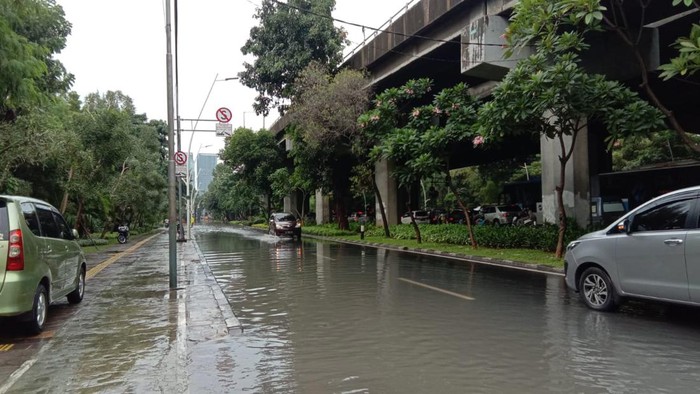 Banjir di Jalan Jenderal Ahmad Yani, Jakarta