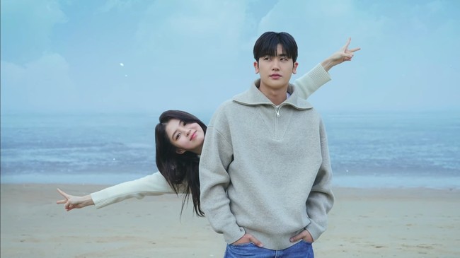 Han So Hee sebelumnya dipasangkan dengan Song Kang dalam drama Korea Nevertheless. Sementara Park Hyung Sik menampilkan chemistry-nya dengan Han Hyo Joo lewat drama Korea Happiness. Foto: dok. Facebook Soundtrack #1