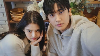 8 Potret Manis Han So Hee & Park Hyung Sik, Pasangan Drakor Soundtrack #1