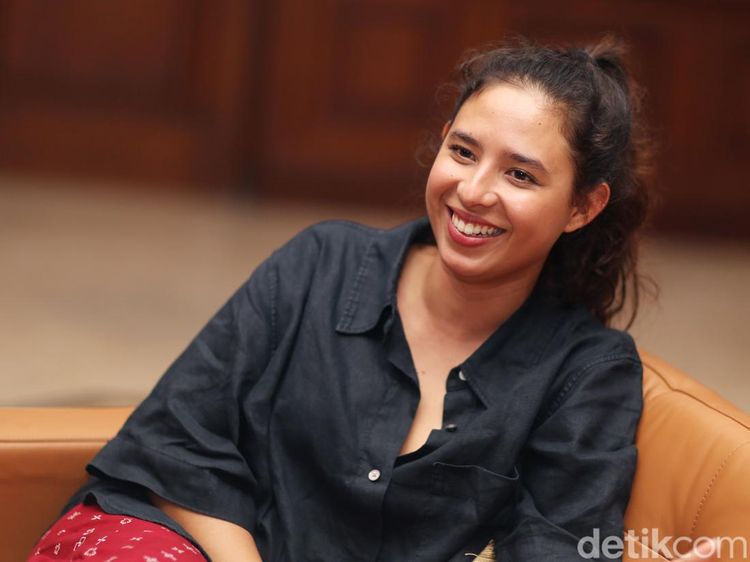 Kenal Lebih Dekat dengan Nadine Kaiser