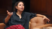 Sama seperti anak muda lainnya, beberapa adalah hasil dari tindakan yang impulsif, sisanya punya makna mendalam.