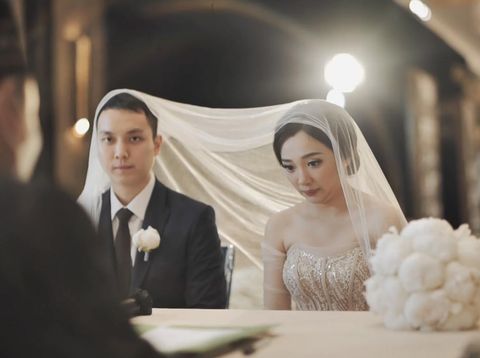 Kisah viral wanita yang menikah dengan tiga beda agama.