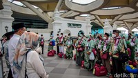 Kakanwil Kementerian Agama DIY, Masmin Afif mengatakan bahwa DIY mulai memberangkatkan calon jamaah umrah hari ini.