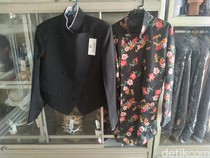 Makna Filosofi Surjan, Baju Adat Laki-laki Jogja Ciptaan Sunan Kalijaga