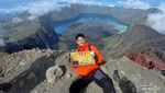 Terpesona Keindahan Puncak Gunung Rinjani di Lombok