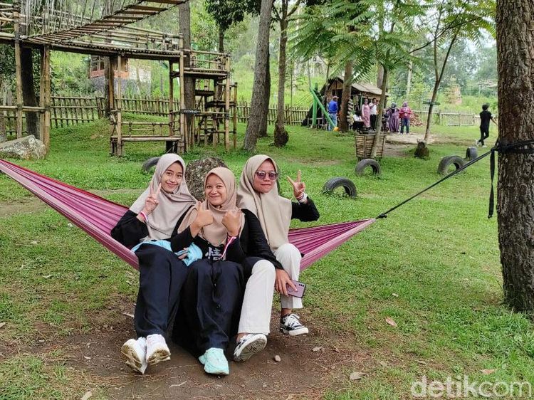 Wisata Murmer di Garut, Bisa Outbond hingga Selfie