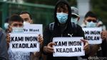 Aksi Pengungsi Afghanistan Tuntut Keadilan di Monas