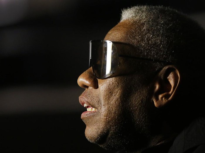 Anna Wintour dan Andre Leon Talley PARIS, FRANCE - MARCH 07: Anna Wintour and Andre Leon Talley attend a cocktail and dinner hosted in honor of designer Michael Kors during Paris Fashion Week Fall/Winter 2012 at the Embassy Of The United States on March 7, 2011 in Paris, France. (Photo by Pascal Le Segretain/Getty Images)