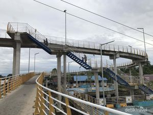 Uniknya Jembatan Roller Coaster di Banjarmasin