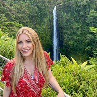 Selain tidak lagi mengekspos bagian tubuhnya, Crystal pernah menyebutkan bahwa ia sudah mengeluarkan implan payudara dan setop tanning kulit.Foto: Instagram @crystalhefner