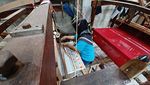 Kain dari Majalaya Ini Masih Ditenun Secara Tradisional, Loh...