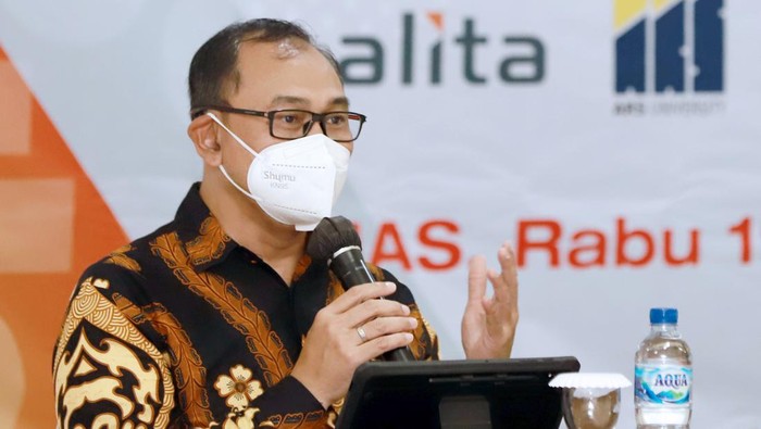 Alita sebagai penyedia jaringan dan solusi telematika ikut serta menciptakan dan mengembangkan kualitas sumber daya manusia dalam industri ini.

Perusahaan ini telah berkiprah lebih dari 26 tahun dan terus menjalin kerjasama lewat program magang dengan ITENAS dan ARS University, guna pengembangan kualitas sumber daya manusia yang lebih baik lagi.