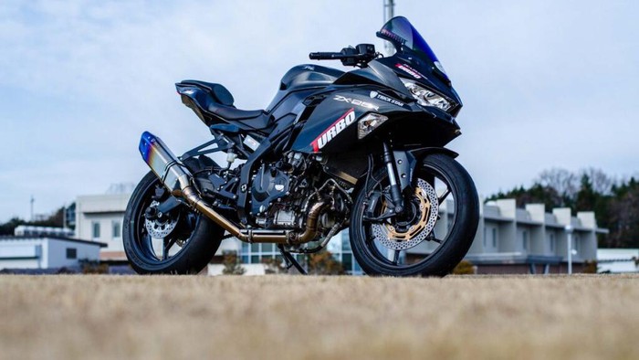 Kawasaki Ninja ZX-25R turbo garapan Trickstar Jepang
