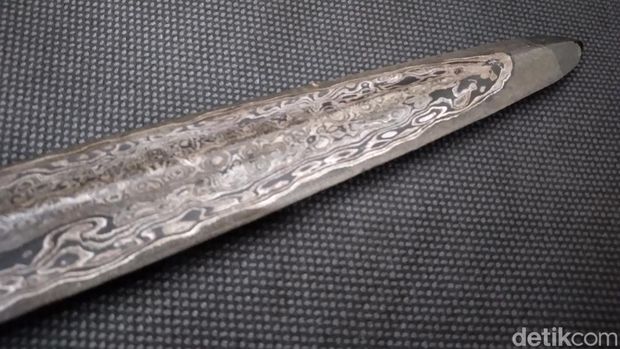 Keris Brajaguna koleksi warga Solo, Sugiyatno Ronggojati.