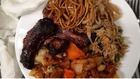Wow! Di Inggris menu makan siang di sekolahnya bikin ngiler. Selain makanan utamanya nikmat, menu penutupnya juga istimewa.