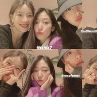 Undangan pernikahan Park Shin Hye diekspos sahabatnya sendiri pada Jumat (7/1/2022). Roco dari duo Rocoberry juga membagikan foto bersama Park Shin Hye, yang terlihat bahagia menjelang pernikahan. Foto: dok Instagram rocoforest