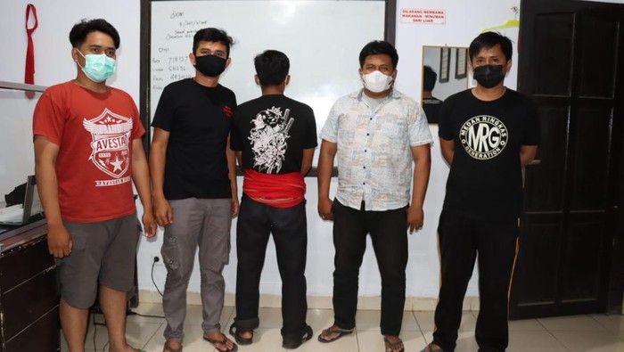 Pemuda di Sulsel Ditangkap Polisi Gegara Viralkan Sejoli Mesum (dokumen istimewa)