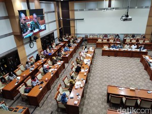 Komisi Hukum DPR Geram: Siapa Pemilik Sentul City!
