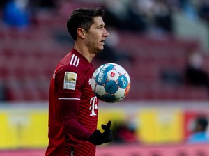 Lewandowski Akan Dikasih Kontrak Baru, tapi Mau Potong Gaji?