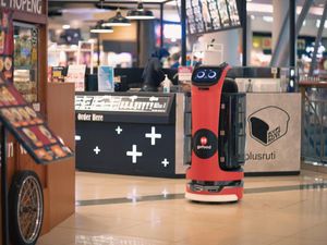 Keren! GoFood Pakai Robot buat Layanan Pesan-Antar Makanan