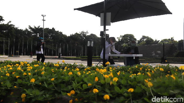 Saung tenaga surya di Taman Tegalega, Kota Bandung