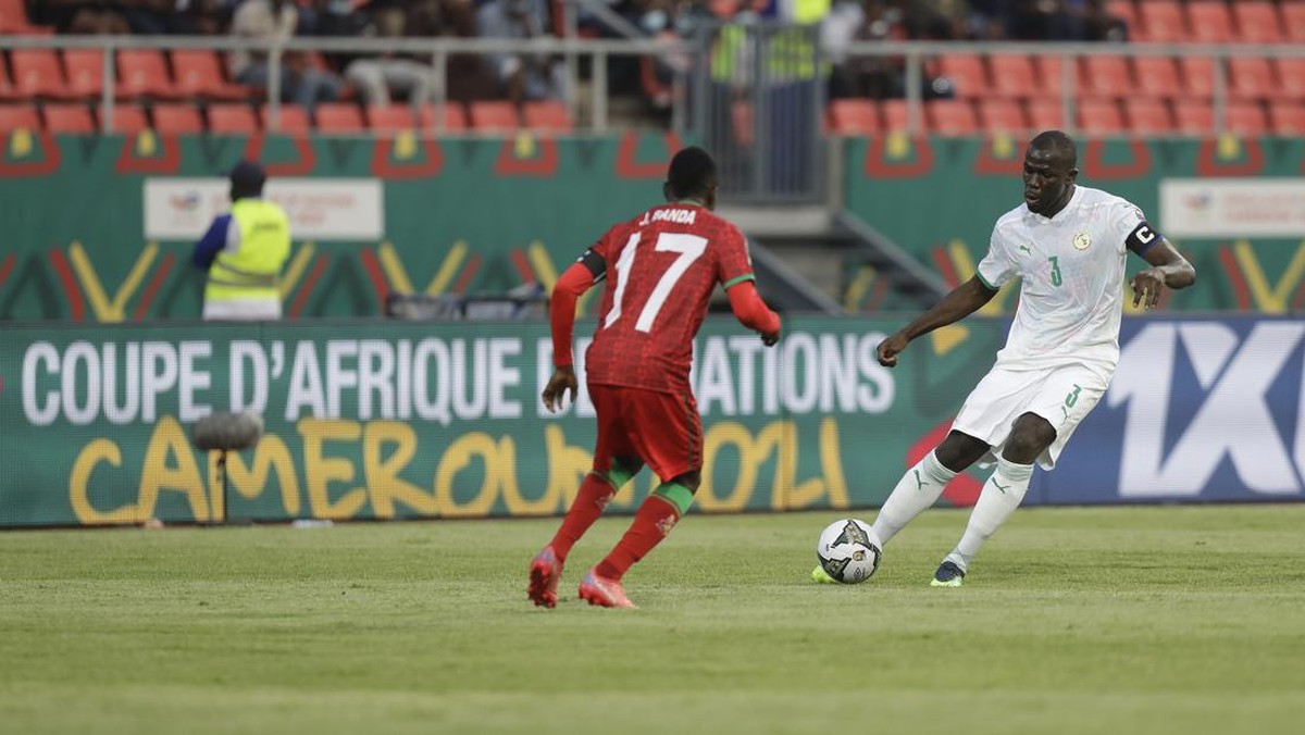Senegal lolos ke babak 16 besar Piala Afrika 2021 sebagai juara grup. (Foto: AP/Sunday Alamba)