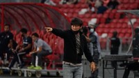 Sejak dipilih menjadi pelatih timnas Indonesia, sosok Shin Tae-yong selalu menarik perhatian. Shin Tae-yong mulai bergabung sejak Januari 2020 lalu. Foto: Instagram @shintaeyong7777