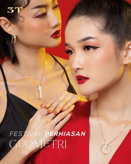 The Palace Jeweler