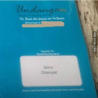 Mungkin nama tamu undangannya memang Sahur, jadi tertulisnya jadi Sahur di tempat. Ada-ada saja ya memang kelakuan netizen. Foto: 1cak.com