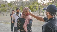 Managing Director The Nusa Dua I Gusti Ngurah Ardita dalam keterangan tertulis yang diterima detikcom, Rabu (19/1/2022) mengatakan, pembukaan DTW Water Blow dibarengi dengan penerapan protokol kesehatan yang tersertifikasi Cleanliness, Health, Safety and Environmental Sustainability (CHSE). Karena itu ada kewajiban penggunaan masker, pengecekan suhu tubuh, mencuci tangan serta physical distancing.