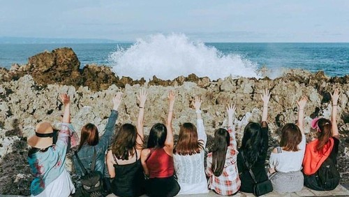 Daya Tarik Wisata (DTW) Water Blow yang  berada dalam kawasan pariwisata The Nusa Dua, Bali, kembali dibuka.