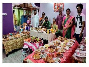 Wow! Keluarga Mertua Ini Siapkan 365 Makanan untuk Sambut Calon Menantu
