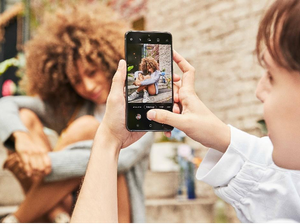 Dukung Aktivitas Gen Z Melalui Beragam Kehebatan Galaxy S21 FE 5G