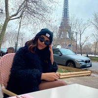 Selain itu, Bruna Biancardi kerap mengunggah foto bersama rekan-rekan pemain PSG itu, seperti Angel Di Maria, Marco Verratti, Leandro Paredes hingga Messi yang meyakinkan kabar mereka berpacaran. Foto: Instagram @brunabiancardi