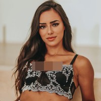 Bruna Biancardi sendiri dikenal sebagai seorang model dan selebgram. Dilihat dari media sosialnya, wanita asal Brazil tersebut berusia 27 tahun itu tak ragu untuk tampil seksi ketika mempromosikan sebuah brand atau produk. Foto: Instagram @brunabiancardi
