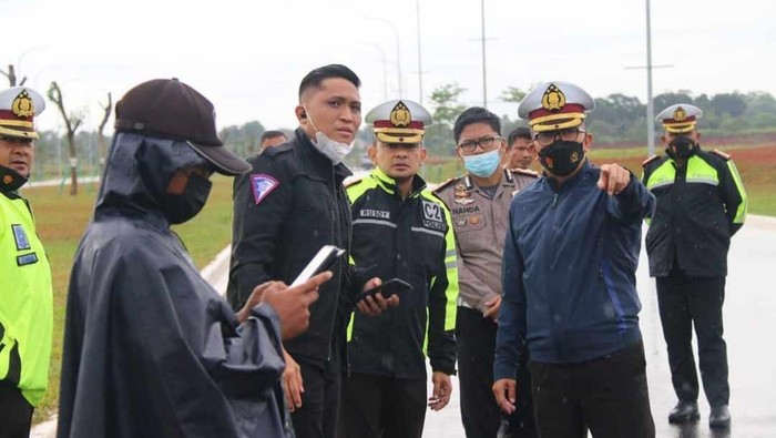 Dirlantas Polda Metro Jaya Kombes Sambodo Purnomo Yogo Cek Lokasi Street Race di BSD, Tangsel