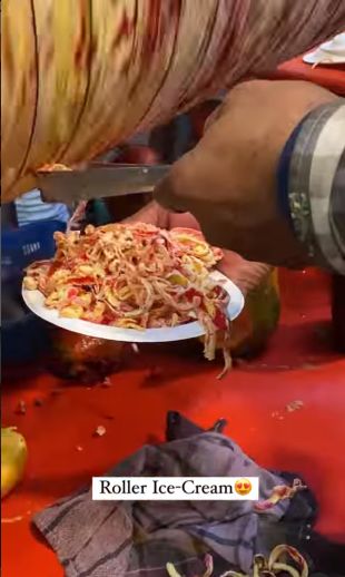 Es Krim Guling di India Diduga Memakai Wadah Berkarat