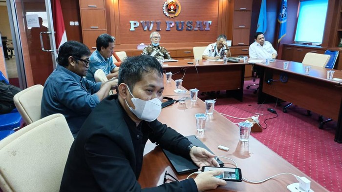 FGD PWI terkait UU Minerba (Foto: dok PWI)