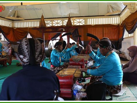 Gamelan Kanjeng Kiai Nagawilaga dalam perayaan Sekaten.