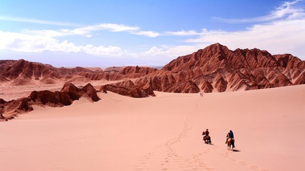 Atacama juga merupakan gurun tertua di bumi. (iStock)