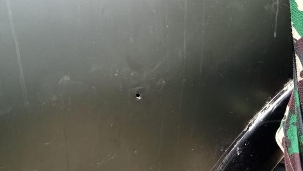 KKB di Maybrat tembaki kendaraan TNI. 1 Prajurit gugur dan empat lainnya terluka.