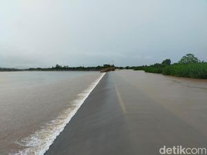 Waspada, Sulsel Diguyur Hujan Lebat Disertai Petir-Angin Kencang Hari Ini