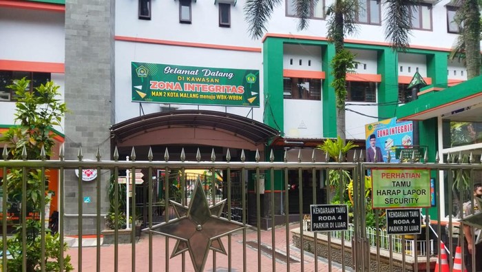 man 2 kota malang