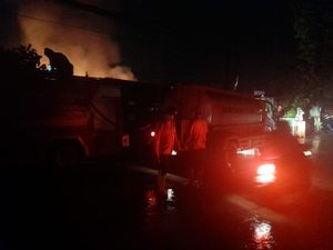 Ratusan Los Pasar Brambang Demak Terbakar, Kerugian Miliaran
